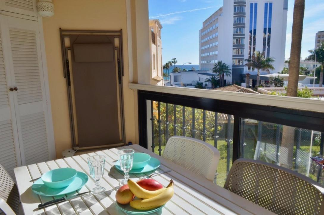 شقة Carihuela Un Dormitorio Junto Al Mar توريمولينوس المظهر الخارجي الصورة
